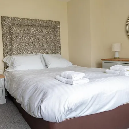 The Hawthorns, By Wild Atlantic Wanderer