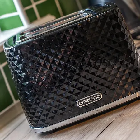 The Hawthorns, By Wild Atlantic Wanderer Appartement *