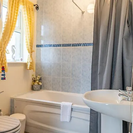 The Hawthorns, By Wild Atlantic Wanderer Appartement *