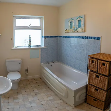 The Hawthorns, By Wild Atlantic Wanderer Appartement *